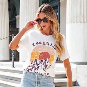 LULU SIMON STUDIO x Vici Yosemite Cotton Tee in Cream size Small